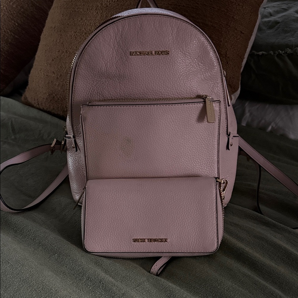Michael Kors Blush Pink Pebbled Leather Backpack with Wallet Set